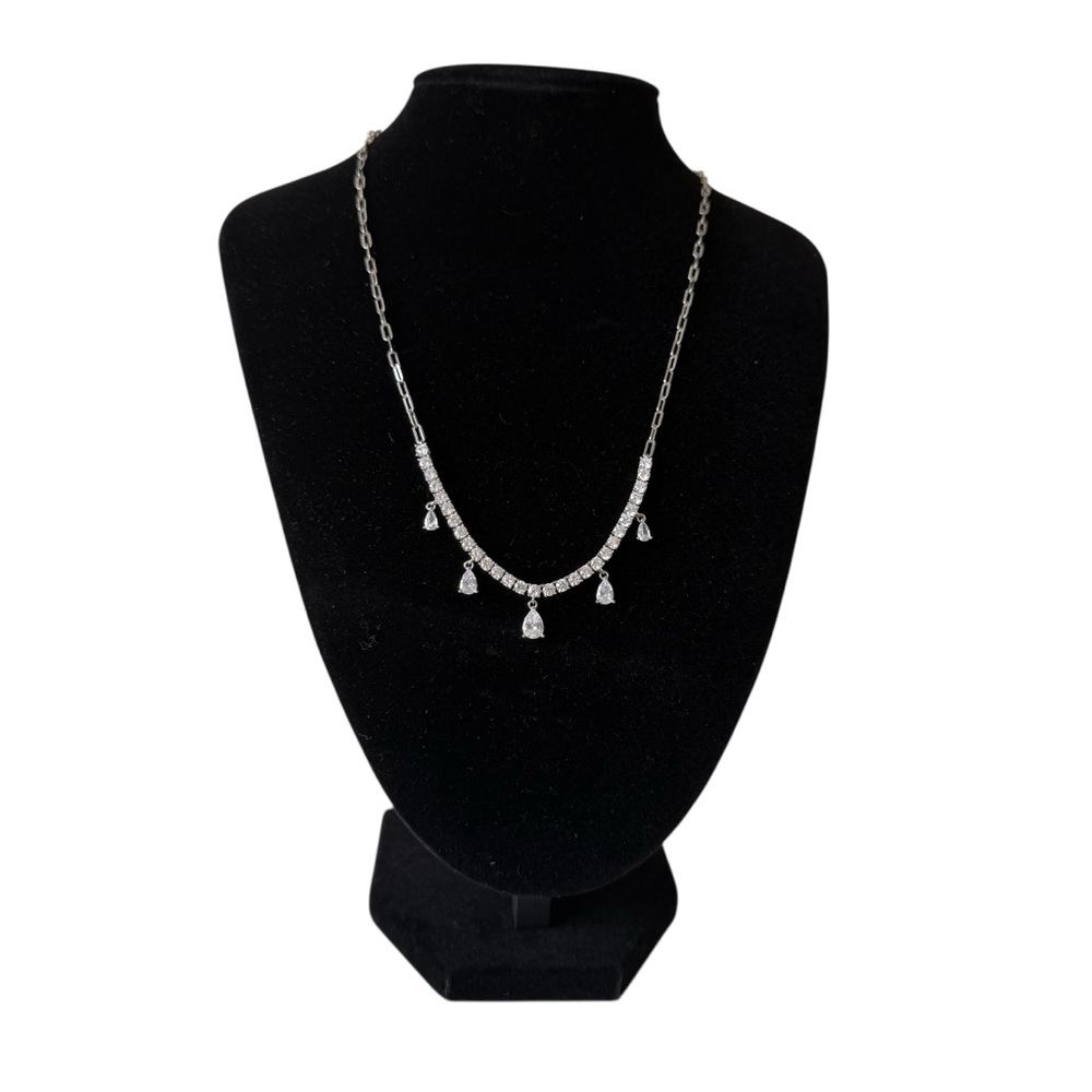 Giani Bernini NWT 18” Sterling Silver Necklace with Teardrop Accents